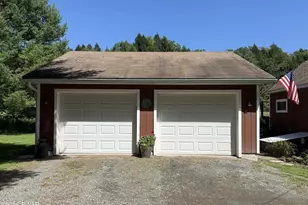 555 Equinunk Creek Rd, Lakewood, PA 18439 - Photo 11