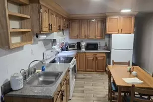22 Aspen Dr, Newfoundland, PA 18445 - Photo 3