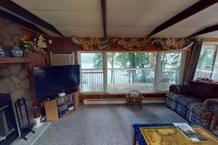 158 W Shore Dr, Dingmans Ferry, PA 18328 - Photo 17