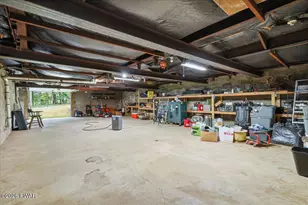 106 S Main St, Vandling, PA 18421 - Photo 21