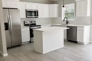 111 Jackson Dr, Hawley, PA 18428 - Photo 5