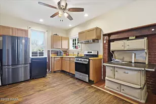 203 W Harford St, Milford, PA 18337 - Photo 23