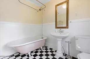 203 W Harford St, Milford, PA 18337 - Photo 55