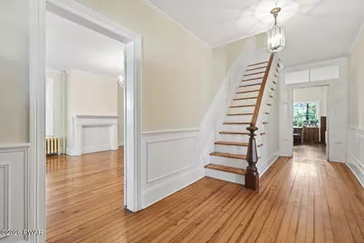 203 W Harford Street, Milford, PA 18337 - Photo 3