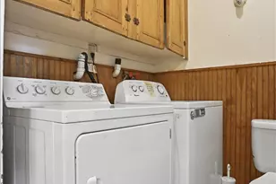 203 W Harford St, Milford, PA 18337 - Photo 67