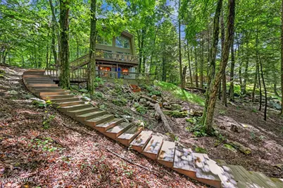 552 Lakeview Drive E, Lake Ariel, PA 18436 - Photo 9