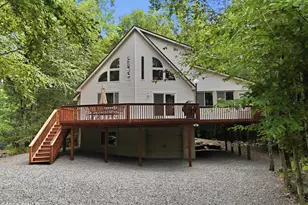 11 (3852) Applegate Rd, Lake Ariel, PA 18436 - Photo 1