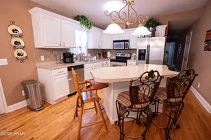 8 Millwood Pl, Lake Ariel, PA 18436 - Photo 13