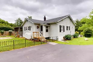 171 Bluestone Blvd, Matamoras, PA 18336 - Photo 7