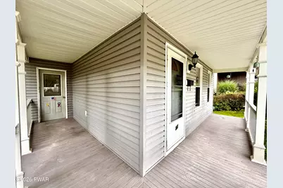53 Grove Street, Carbondale, PA 18407 - Photo 3