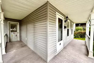 53 Grove St, Carbondale, PA 18407 - Photo 3