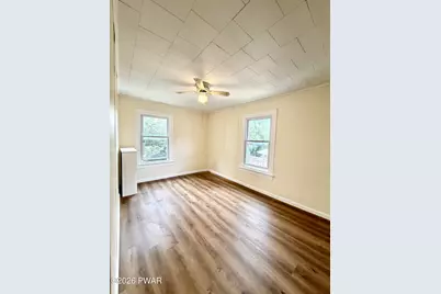 53 Grove Street, Carbondale, PA 18407 - Photo 35