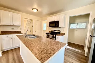 53 Grove St, Carbondale, PA 18407 - Photo 5