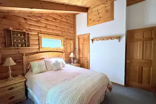 131 Deerpark Ln, Hawley, PA 18428 - Photo 23
