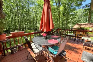 131 Deerpark Ln, Hawley, PA 18428 - Photo 27