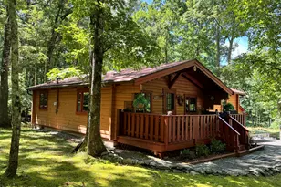 131 Deerpark Ln, Hawley, PA 18428 - Photo 1