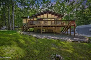 198 Upper Lakeview Dr, Hawley, PA 18428 - Photo 7