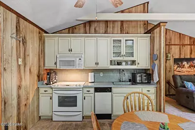 198 Upper Lakeview Drive, Hawley, PA 18428 - Photo 27
