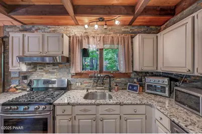 8 Deerfield Court, Lake Ariel, PA 18436 - Photo 11