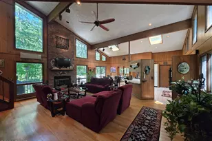 308 Canoe Brook Dr, Lords Valley, PA 18428 - Photo 7