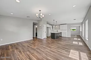 8 Grandview Ct, Lake Ariel, PA 18436 - Photo 17