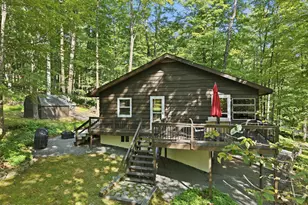 112 N Maple Ln, Greentown, PA 18426 - Photo 3