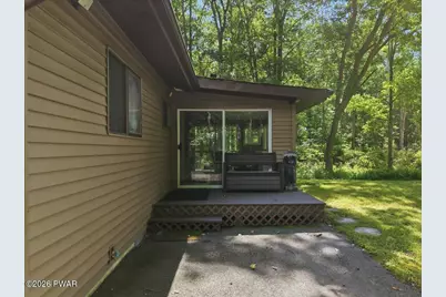 808 Hoover Court, Lords Valley, PA 18428 - Photo 9