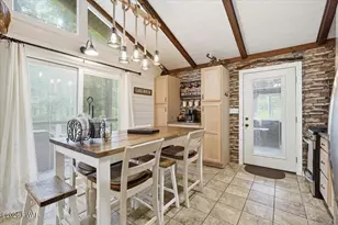 808 Hoover Ct, Lords Valley, PA 18428 - Photo 25