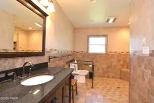 117 Alfred Dr, Greentown, PA 18426 - Photo 29