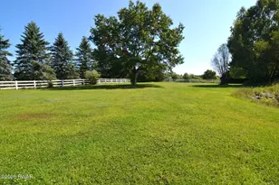 117 Alfred Dr, Greentown, PA 18426 - Photo 45