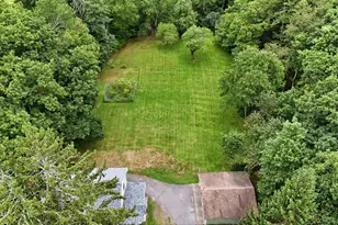 562 Swamp Brook Rd, Hawley, PA 18428 - Photo 61