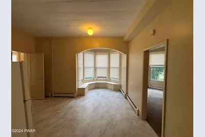 302 Avenue I #1R, Matamoras, PA 18336 - Photo 3