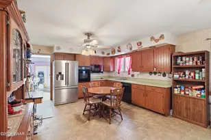 2843 Easton Turnpike, Waymart, PA 18472 - Photo 9