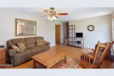 2843 Easton Turnpike, Waymart, PA 18472 - Photo 7
