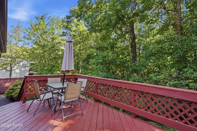 3 Devonshire Lane, Mount Pocono, PA 18344 - Photo 5