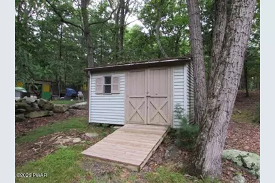 379 Wild Acres Drive, Dingmans Ferry, PA 18328 - Photo 5