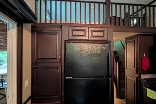 225 Shohola Ln, Shohola, PA 18458 - Photo 15