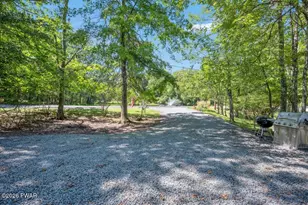 1010 Aquarius Dr, Lake Ariel, PA 18436 - Photo 7