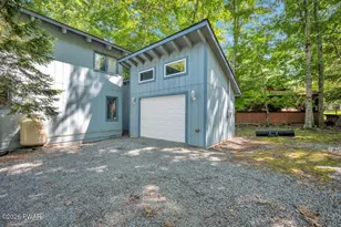 1010 Aquarius Dr, Lake Ariel, PA 18436 - Photo 29