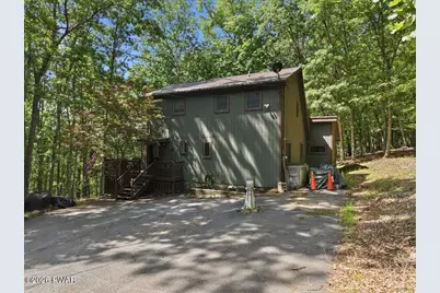 677 Clubhouse Drive, East Stroudsburg, PA 18302 - Photo 11