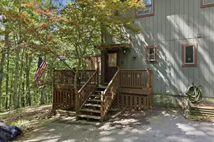 677 Clubhouse Dr, East Stroudsburg, PA 18302 - Photo 3
