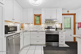 677 Clubhouse Dr, East Stroudsburg, PA 18302 - Photo 21