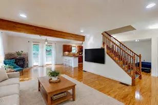 135 Blueberry Dr, Milford, PA 18337 - Photo 3