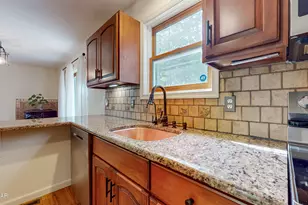 135 Blueberry Dr, Milford, PA 18337 - Photo 7