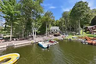 2043 Roamingwood Rd, Lake Ariel, PA 18436 - Photo 1