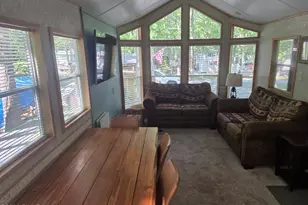 157 Chickasaw Ln, Shohola, PA 18458 - Photo 5