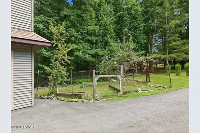 185 Laurel Circle, Hawley, PA 18428 - Photo 65