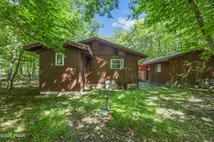 132 Pommel Dr, Lords Valley, PA 18428 - Photo 25