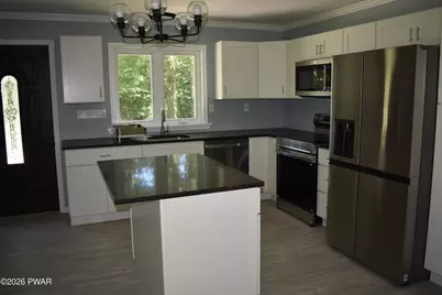 241 Rt 590, Greeley, PA 18425 - Photo 7