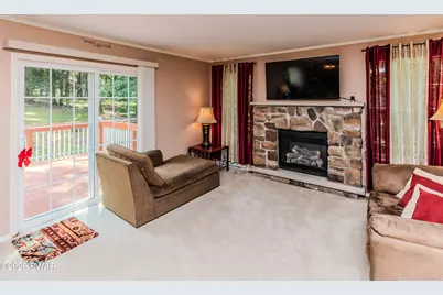 3290 Bluebird Drive, Bushkill, PA 18324 - Photo 11